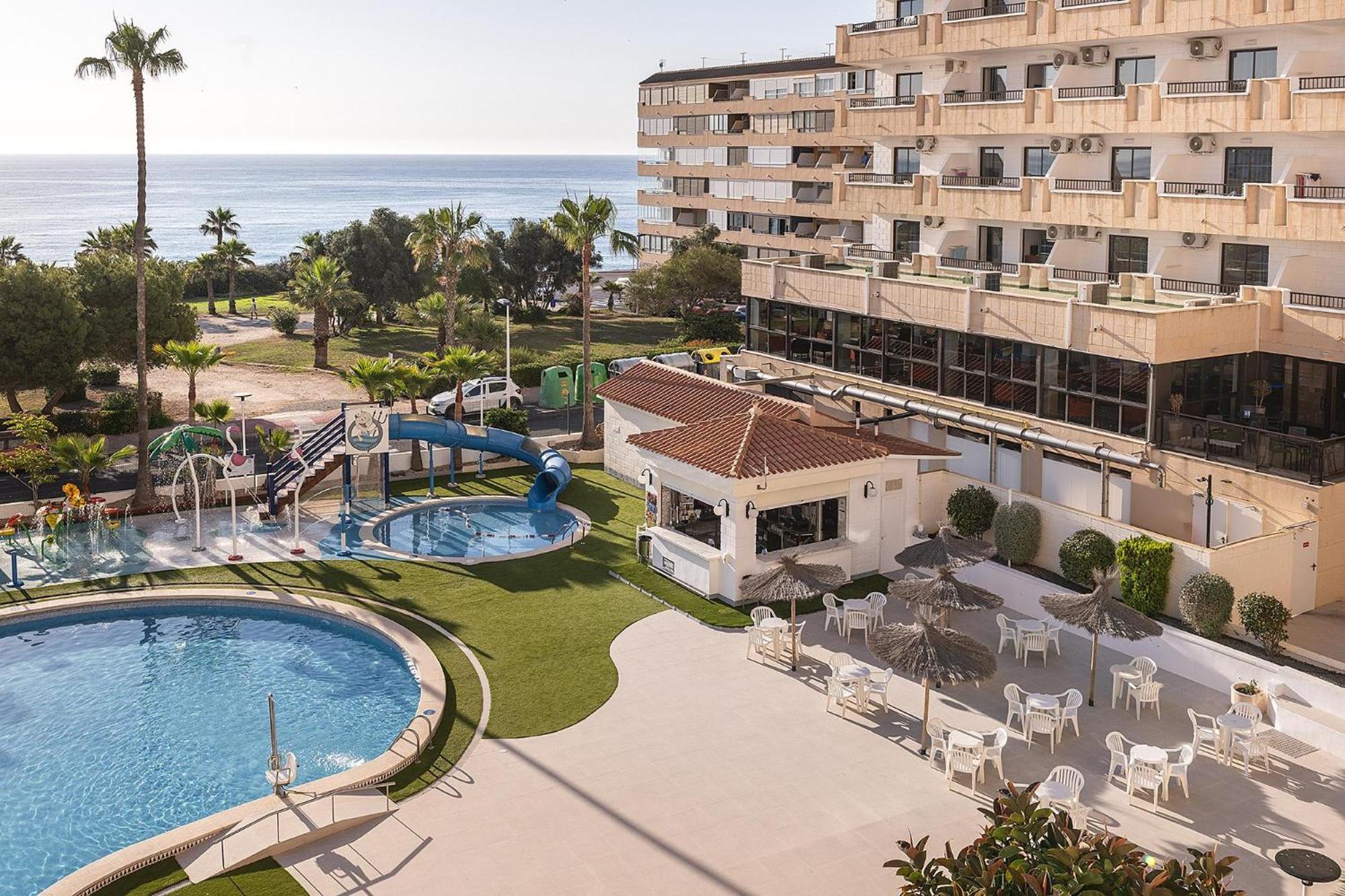 Hotel Playas De تورّيفيِخا المظهر الخارجي الصورة