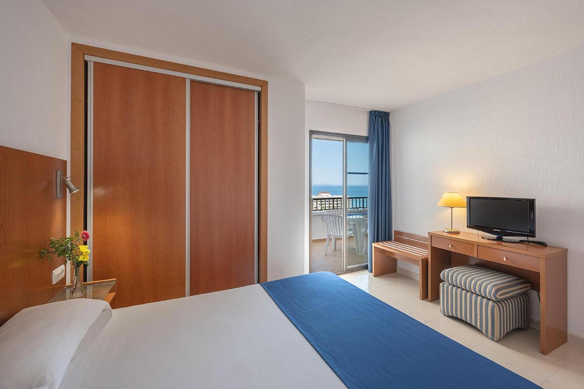 Hotel Playas De تورّيفيِخا المظهر الخارجي الصورة
