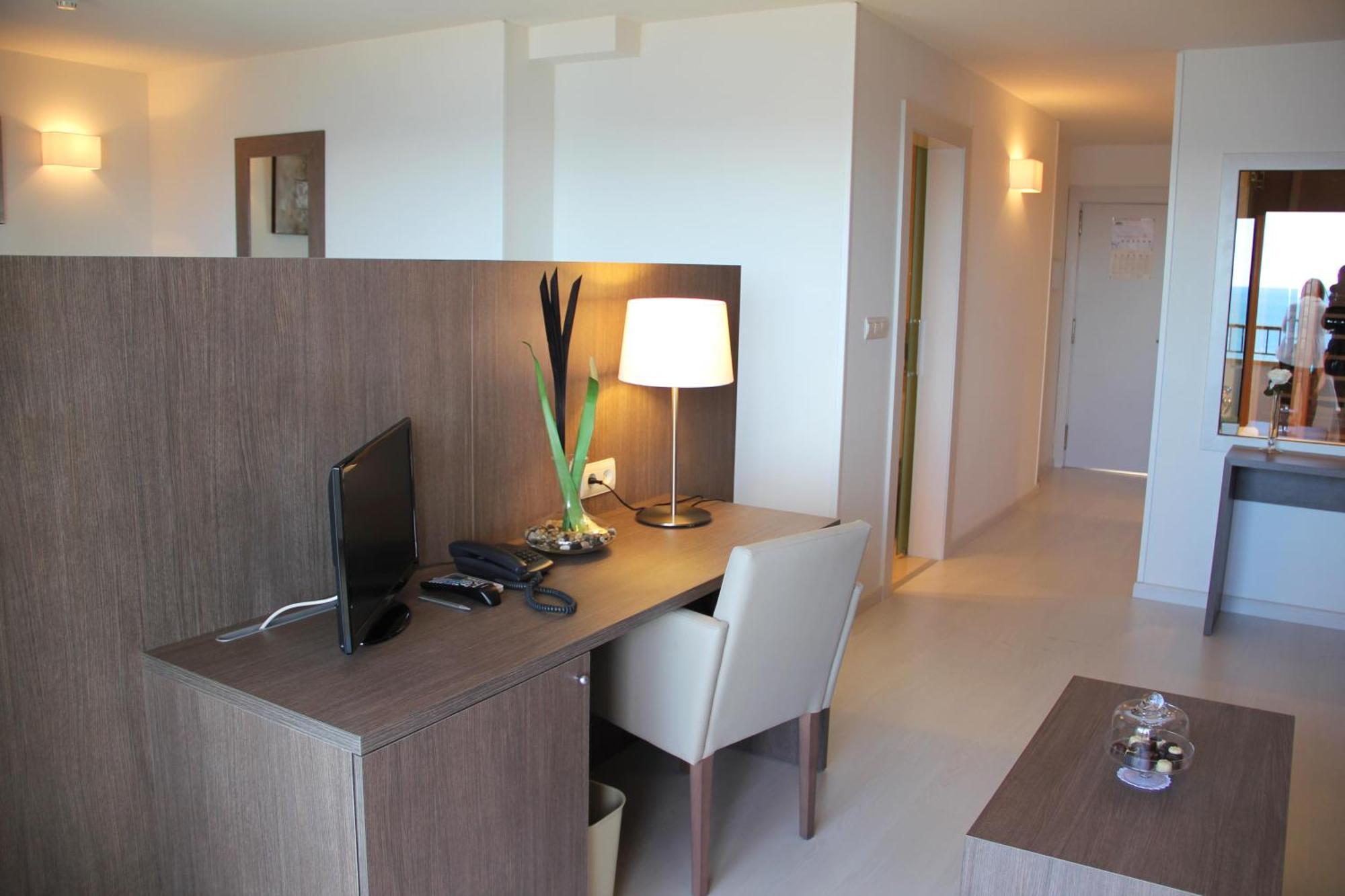 Hotel Playas De تورّيفيِخا المظهر الخارجي الصورة