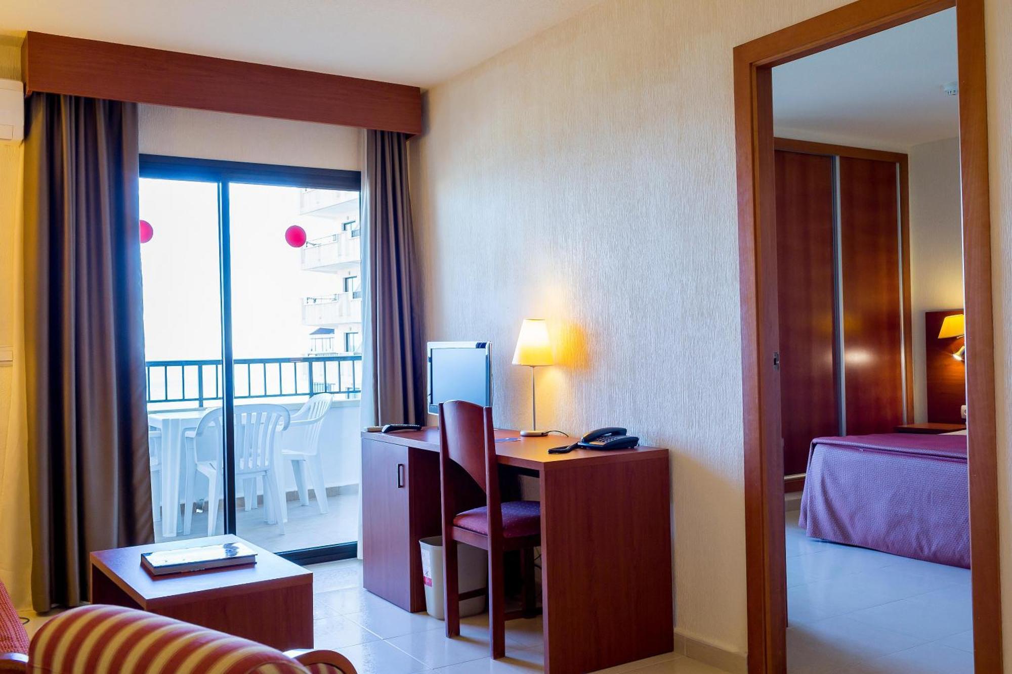 Hotel Playas De تورّيفيِخا المظهر الخارجي الصورة