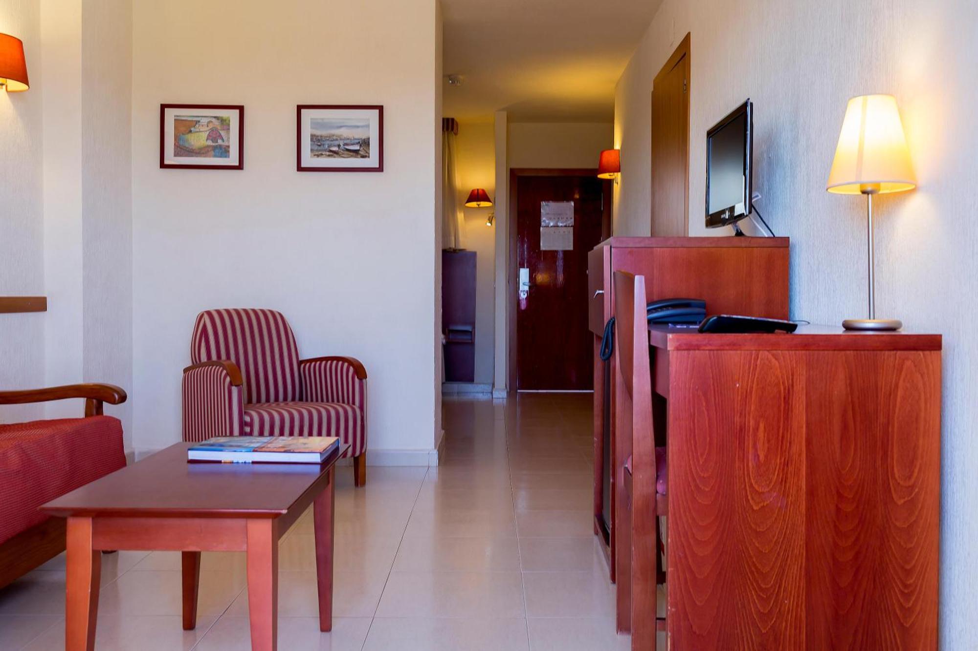Hotel Playas De تورّيفيِخا المظهر الخارجي الصورة