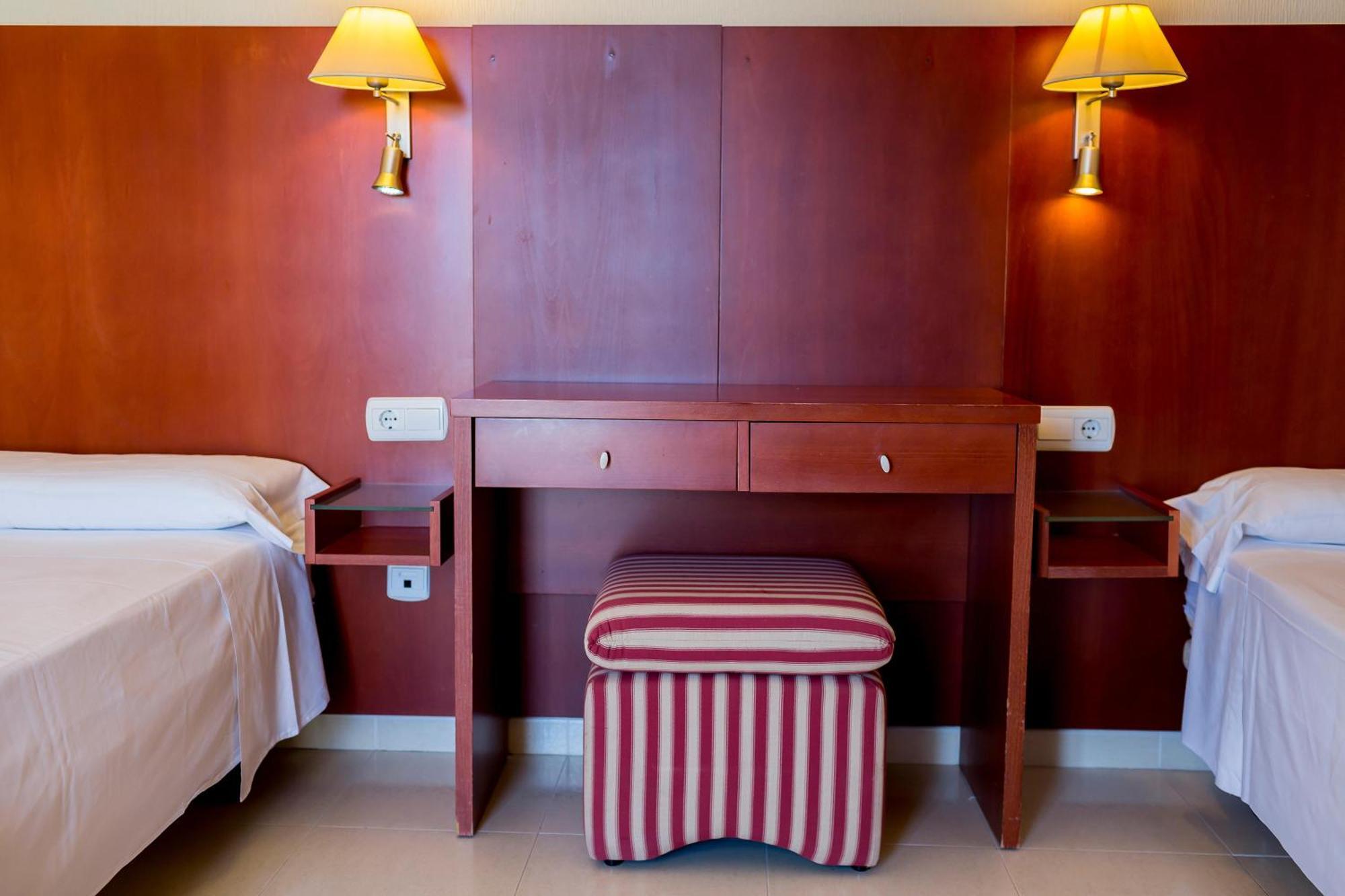 Hotel Playas De تورّيفيِخا المظهر الخارجي الصورة